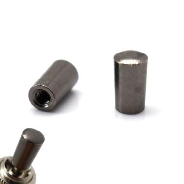 Imagem de Acessório de guitarra Epiphone - 2 peças de botões de interruptores metálicos estilo LP de 3 vias, métrico M4, para Epi Les Paul (níquel, 2 peças - 4 mm)