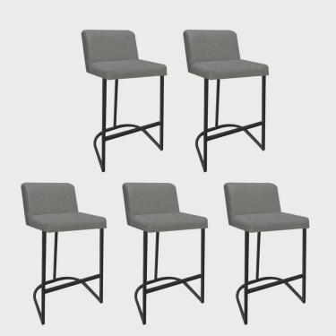 Imagem de Kit 05 Banquetas Com Encosto Noah Luxo Confort Bistrô Cozinha Ferro Preto Linho Cinza - Ahz Móveis