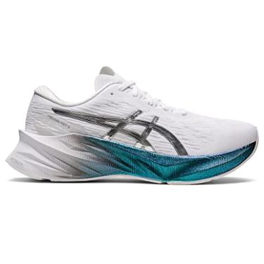 Imagem de ASICS Tênis de corrida feminino NOVABLAST 3, Branco/prata pura, 40