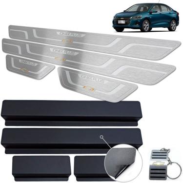 Imagem de Soleira Chevrolet Onix Plus 2020 Prata Baixo Relevo