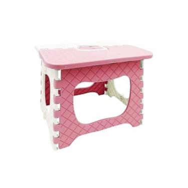 Imagem de Banqueta Dobrável Infantil Rosa e Branca – Prática, Segura e Funcional para Diversos Ambientes – Suporta 30 kg – 29 x 23,5 x 24 cm