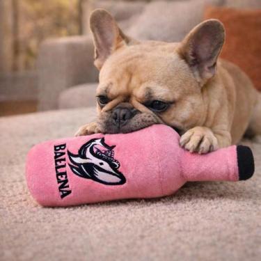 Imagem de Brinquedo Pet De Pelúcia Garrafa Temática Cerveja Baleia Rosa Para Cac