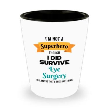 Imagem de Vidro de shot Survivor Surgery Eye Survivor - Presentes para sobreviventes de cirurgia ocular - Copo de shot de cerâmica engraçado