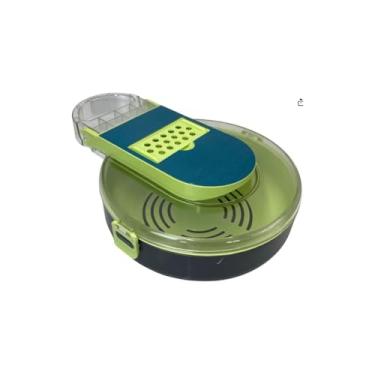 Imagem de Ralador e Fatiador de Vegetais Redondo, 15 Peças, 7 Lâminas em Aço Inoxidável, Cinza com Verde, 24cm Diâmetro, com Cesto Escorredor e Protetor de Mão