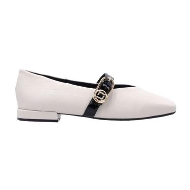 Imagem de Sapatilha Luz da Lua Recorte V Tira