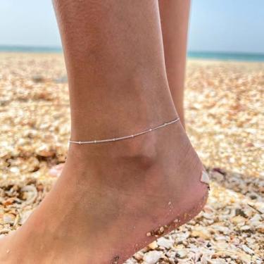 Imagem de Tornozeleira feminina banhada a prata com corrente em forma de O