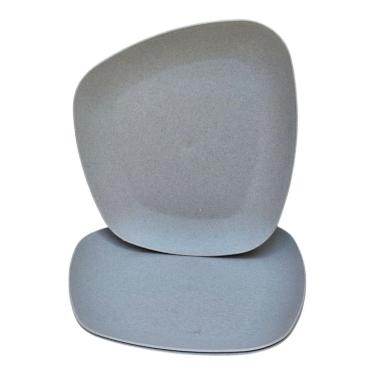 Imagem de Jogo 03 Pratos Plastico Duro Resistente Refeições Cinza