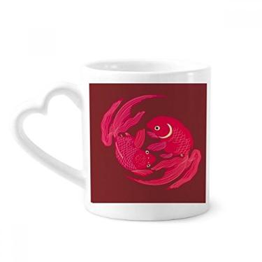 Imagem de Caneca de cerâmica de café com pintura da cultura japonesa de peixe vermelho copo de coração de vidro