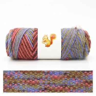 Imagem de Fio artesanal tingido à mão, mistura de fio dental super macio, peso penteado médio para lenços e chapéus de tricô, cor única (azul + verde + vermelho)