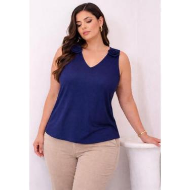 Imagem de Regata Plus Size Feminina Canelada Decote V com Flor Bordada na Alça C