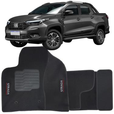 Imagem de Tapete Carpete Strada Cabine Dupla 2021 à 2025 Preto Logo Bordado Jogo 5 Peças Ecotap S7748