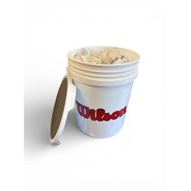 Imagem de WILSON Balde de bolas de beisebol de compressão macia e prática 1228 (duas dúzias)