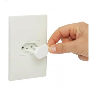 Imagem de Protetor de Tomada Premium (Kit 12 Peças) - A Solução Definitiva para Segurança Infantil Contra Choques - Tranquilidade Total para Pais - Design Branco Discreto e Universal