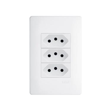 Imagem de Tomada Tripla Fame Habitat 2p+t 10a Com Placa 4x2 Branca