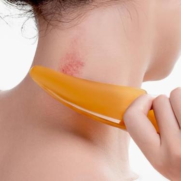 Imagem de Ferramenta Gua Sha em forma de coração - Placa de raspagem de resina para terapia de massagem facial, pescoço e corpo inteiro - Acessório leve e portátil para cuidados com a pele (amarelo)