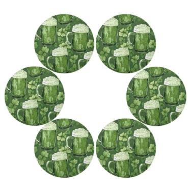 Imagem de Wassud Jogo americano conjunto de 6 copos de cerveja e trevos (3) tapetes de mesa redondos para cozinha e jantar tapetes laváveis resistentes ao calor para decoração de mesa 39 cm