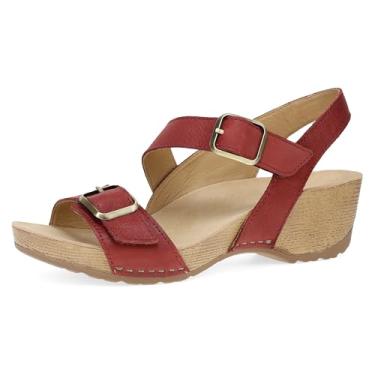 Imagem de Dansko Sandália feminina Trinity Wedge – Palmilha contornada para conforto e suporte o dia todo – Alça de velcro com detalhe de fivela – Sola de borracha leve, Pimenta Caiena, 11.5-12