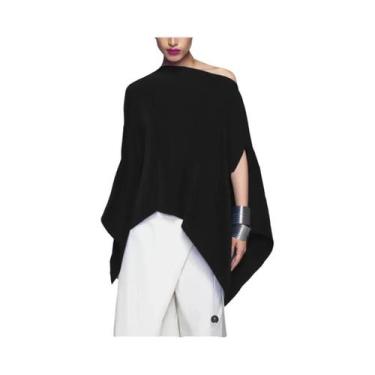 Imagem de Camiseta Preta Com Corte Irregular, Gola Assimétrica, Mangas Morcego, 