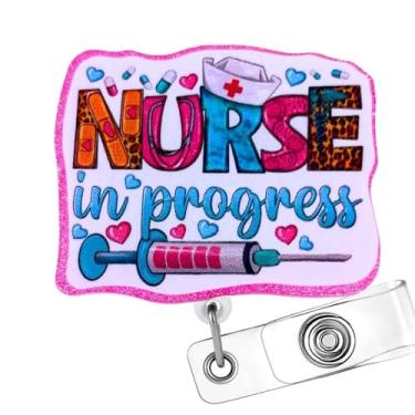 Imagem de Nurse in Progress Future Student Nurse Badge | Carretel de crachá de estudante de escola de enfermagem retrátil titular de identificação grau em fabricação carregamento com clipe jacaré acessórios essenciais presentes