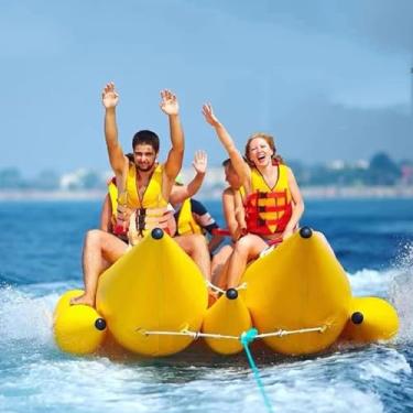 Imagem de LMJYU Barco banana inflável de deslocamento duplo, peixe voador inflável, barco banana de brinquedo aquático de PVC, barco de borracha para surfe ao ar livre, pode transportar 6 pessoas