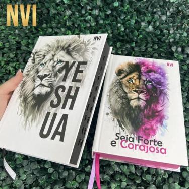 Imagem de Kit Casal Cristão 2 Bíblias NVI Evangélicas Forte e Corajosa e Yeshua 