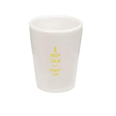 Imagem de Yellow Keep Calm Fight On Breast Cancer Ribbon #1 Copo de vidro de tiro de cerâmica