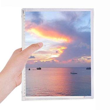 Imagem de Caderno com imagem da natureza da ciência da água do oceano com folhas soltas e diário recarregável