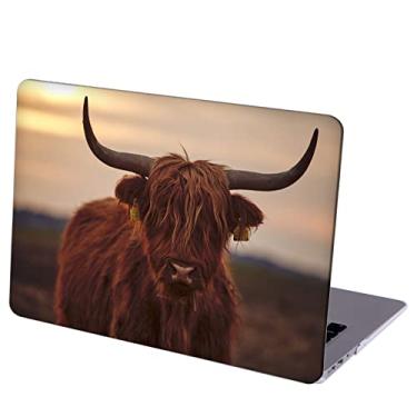Imagem de MINGDAO Compatível com MacBook Pro de 13 polegadas, capa protetora rígida com capa de teclado (M1 A2338 A2289 A2251 A2159 A1989 A1706 A1708, versão 2016-2020) - Highland Cow MC7149