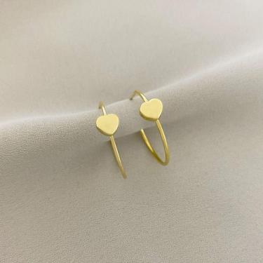 Imagem de Brinco Argola com detalhe de Coração