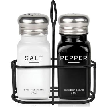 Imagem de Conjunto de saleiro e pimenteiro de fazenda com suporte da Brighter Barns - Decoração e acessórios modernos de cozinha, decoração de mesa de jantar - Saleiro de vidro fofo com suporte para