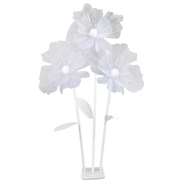 Imagem de Flores gigantes, flores grandes de gaze artificial com 3 cabeças de flores e haste dobrável em pé, 1 conjunto de decorações de flores DIY para casamento, pano de fundo, fotografia, branco