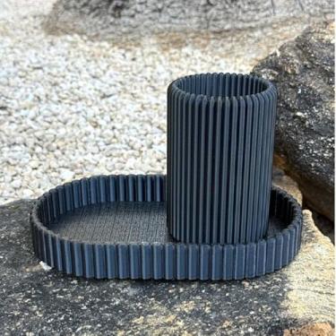 Imagem de Kit Bandeja Organizador 3D - Porta-Lápis, Caneta e Maquiagem para Escrivaninha, Escritório e Mesa, Decoração Funcional (Preto)