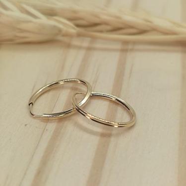 Imagem de Brinco oval ouro 18k tamanho p - casadasjoiasonline