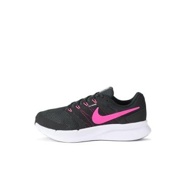 Imagem de Nike Tênis de corrida feminino Run Swift 3 Road, Preto/rosa hiper-branco, 37