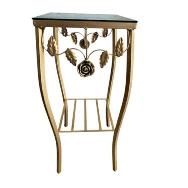 Imagem de Mesa lateral, vintage e elegante, com 60 cm de altura(DOURADO)