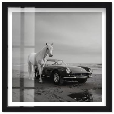 Imagem de Two Classic Beauties I Shadowbox Print Glam Wall Art por Notoriart, moldura preta, 43 x 43 cm