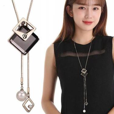 Imagem de Colar Feminino Longo Com Pingente De Diamante E Cristal - - anjo da ma