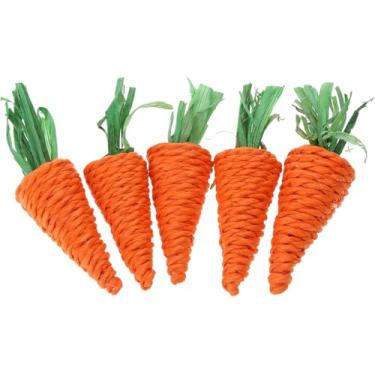 Imagem de Brinquedo de mastigar cenoura de grama natural – Ideal para coelhos, hamsters e porquinhos-da-índia, este brinquedo de pequeno animal promove ranger os dentes saudáveis e oferece brincadeiras