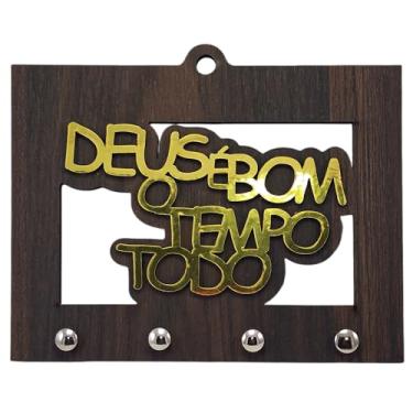 Imagem de Porta Chaves Decorativo Em Madeira DIGI20440, Adicione Um Toque de Fé e Organização Ao Seu Ambiente Com Este Elegante Porta-chaves Decorativo. 'Deus é Bom o Tempo Todo'