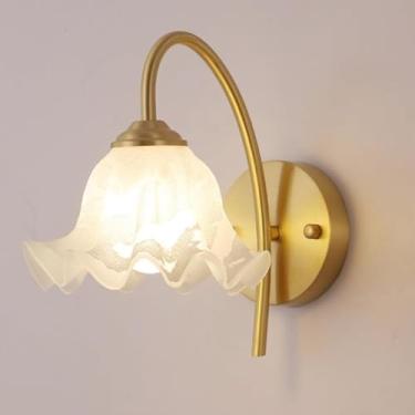 Imagem de Luminária de parede de cristal dourada para interiores, com design criativo de flor, ideal para quarto, com cúpula de vidro moderna e soquete E27. Iluminação minimalista para corredores, qua