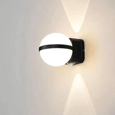 Imagem de Arandelas de parede LED externas modernas de alumínio IP65 à prova d'água lâmpadas de parede alimentadas pela rede elétrica para cima e para baixo iluminação jardim interior/exterior porta da frente