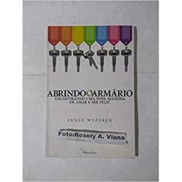 Imagem de Abrindo o Armário - JABOTICABA