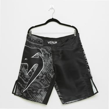 Imagem de Bermuda Venum Fight Giant Classic New Masculina-Masculino