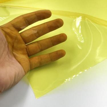 Imagem de Plástico Colorido Pvc Translúcido Amarelo - 50cm X 140cm - GAL COMÉRCI