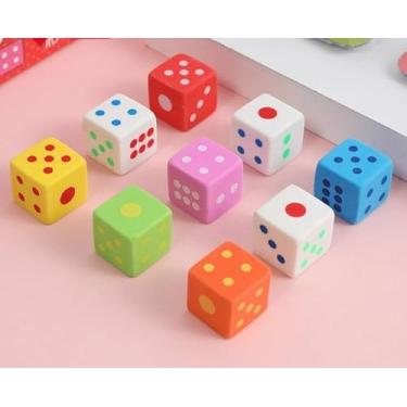 Imagem de 9 borrachas de lápis de cores mistas borrachas coloridas em forma de dados materiais de papelaria divertidos e práticos para escola, escritório, prêmios de estudantes