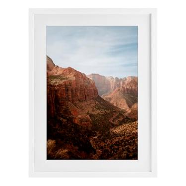 Imagem de Stupell Industries Impressão emoldurada de tirar o fôlego Zion Canyon View branca sob vidro, design por Jade Sharp Photo, 20 x 14