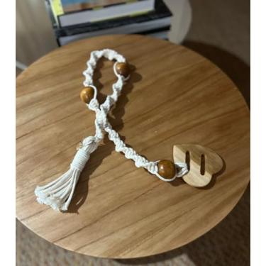 Imagem de Colar De Mesa Artesanal Macrame Tendência Boho Chic para Sua Casa Ma'artes (Coração/Madeira)