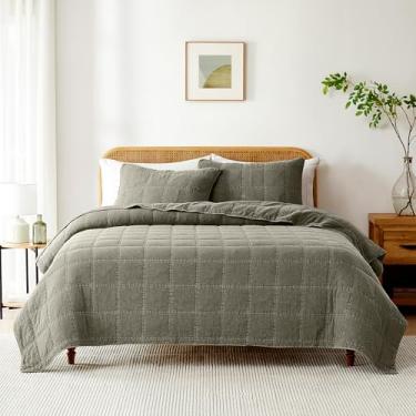 Imagem de Lush Decor Conjunto de 3 peças de colcha de algodão lavado Logan Stone King/California King Sage - Conjunto de cama rústico - colcha verde macia - leve - decoração de quarto minimalista e boho