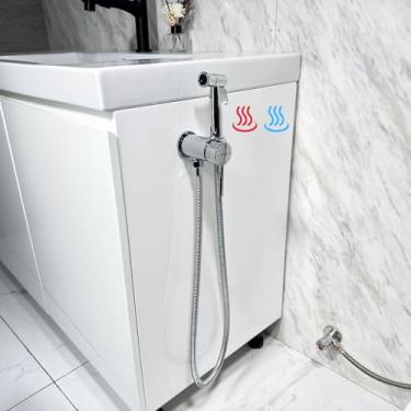 Imagem de Pulverizador portátil de bidê para vaso sanitário com água quente montado na vaidade do banheiro, pulverizador de bidê quente e frio de aço inoxidável com válvula de mistura de latão para higiene