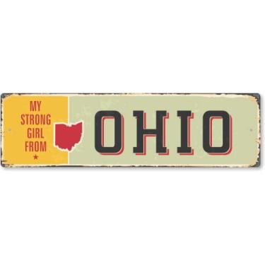 Imagem de SmartSign Placa de metal vintage do estado "My Strong Girl From Ohio" 10,16 x 35,56 cm, alumínio à prova de ferrugem de 40 mil com sobretudo transparente, decoração de parede retrô, multicolorido